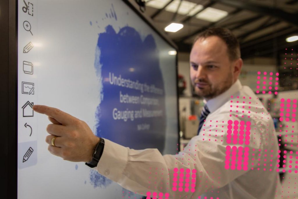 Clevertouch Higher Further Education - Education 1 - Electrical Data and EV specialists - Smart Plc
